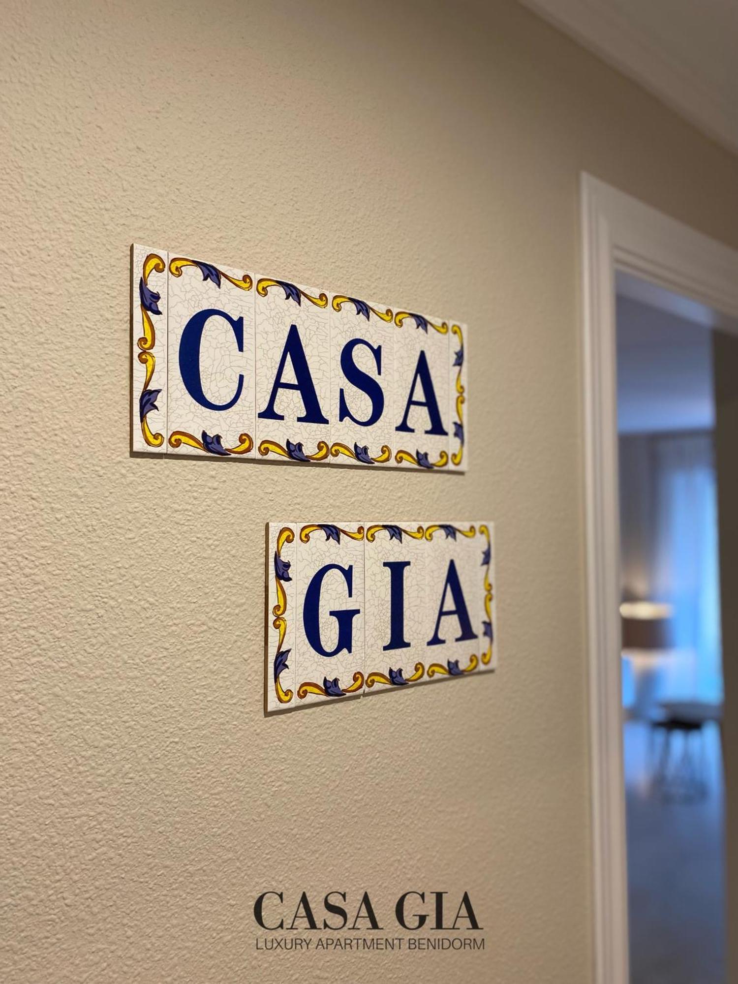 Casa Gia L Luxury Apartment ベニドルム エクステリア 写真